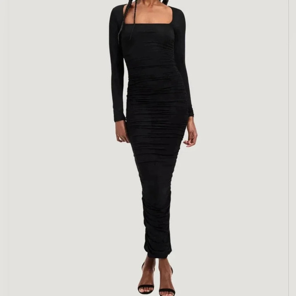 Good American Dresses & Skirts - NWT GOOD AMERICAN Ruched Squareneck Maxi Dress